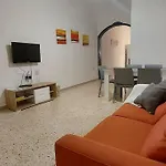 St Julian\'S Central Location Apartment